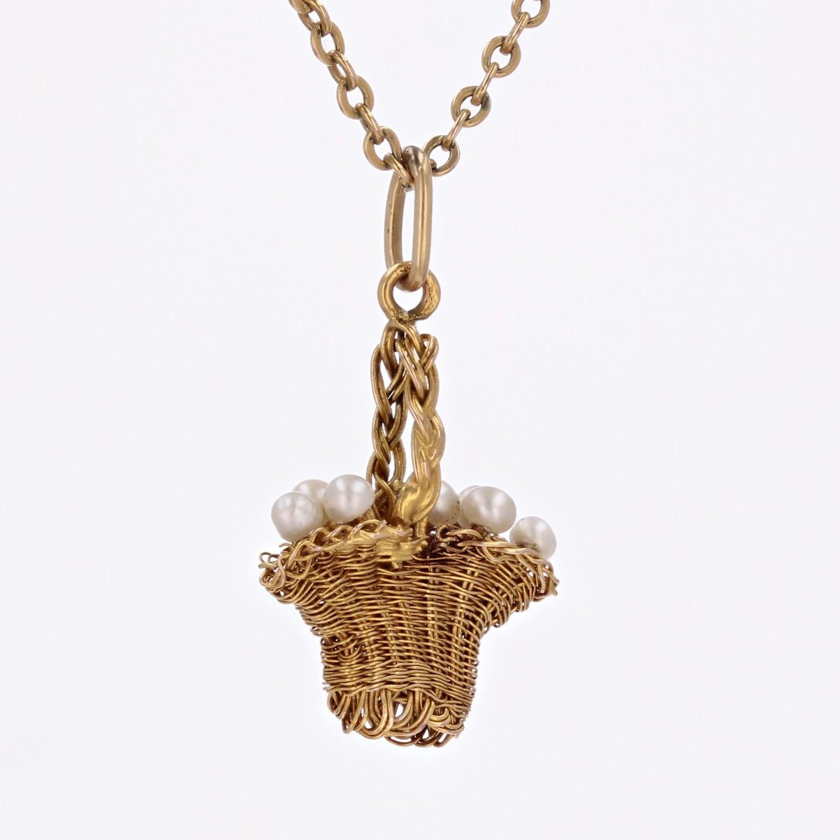 20th Century French Fine Pearl 18 Karat Yellow Gold Basket Pendant, 1890s