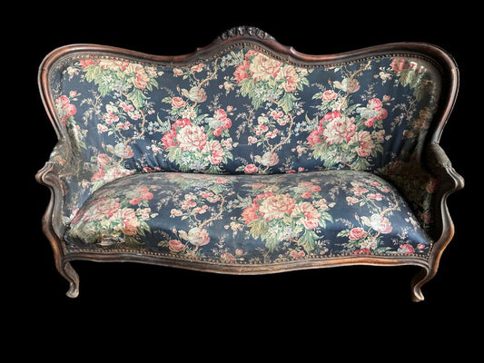 20th Century Napoleon III Sculpted Mahogany Bench in Garnish and Fabric with Roses