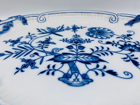 20th Century Sword Mark Onion Pattern 1st Choice Serving Plate from Meissen Porcelain-BZB-2031525