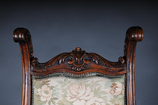 20th Century Venetian Rococo Walnut Throne Armchair-FLW-1402249