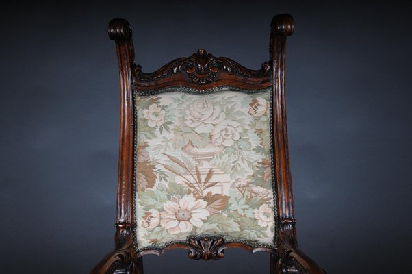 20th Century Venetian Rococo Walnut Throne Armchair-FLW-1402249