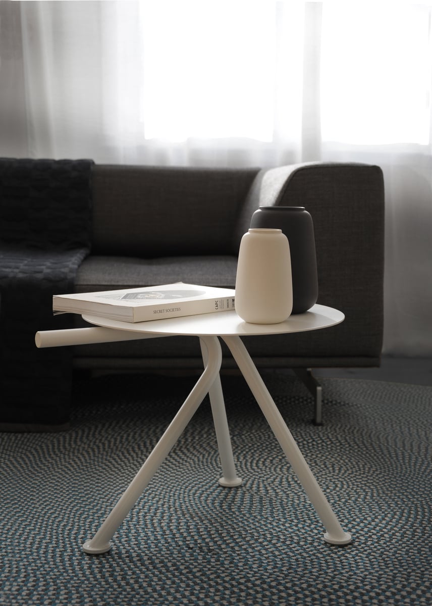 Oona side table, white
