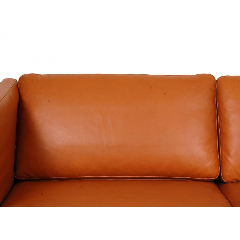 2335 Two-Seater Sofa in Cognac Aniline Leather by Børge Mogensen for Fredericia, 1990s