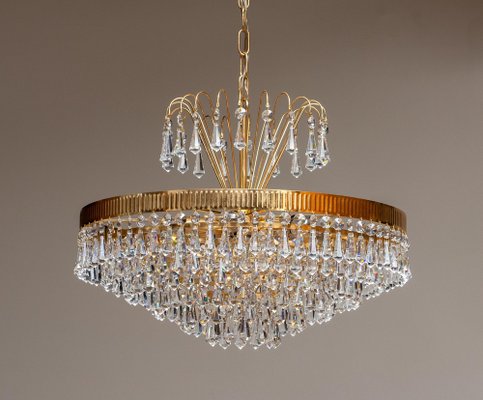 24-Carat Gold-Plated and Faceted Crystal Chandelier by Rejmyre, Sweden, 1960s-JE-987185