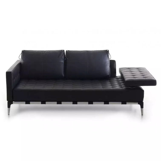 Cassina Privé Sofa with right armrest (Upholstery Material - PELLE X SCOZIA)