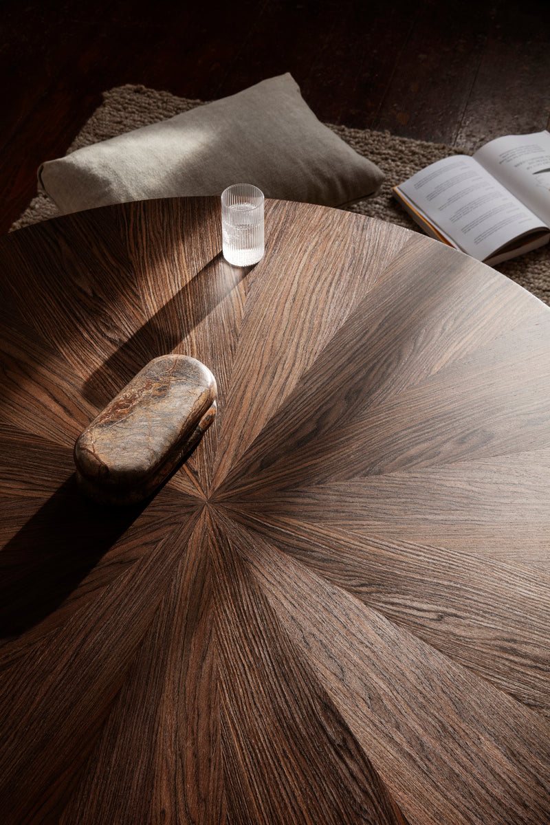 Post coffee table, S, smoked oak, star