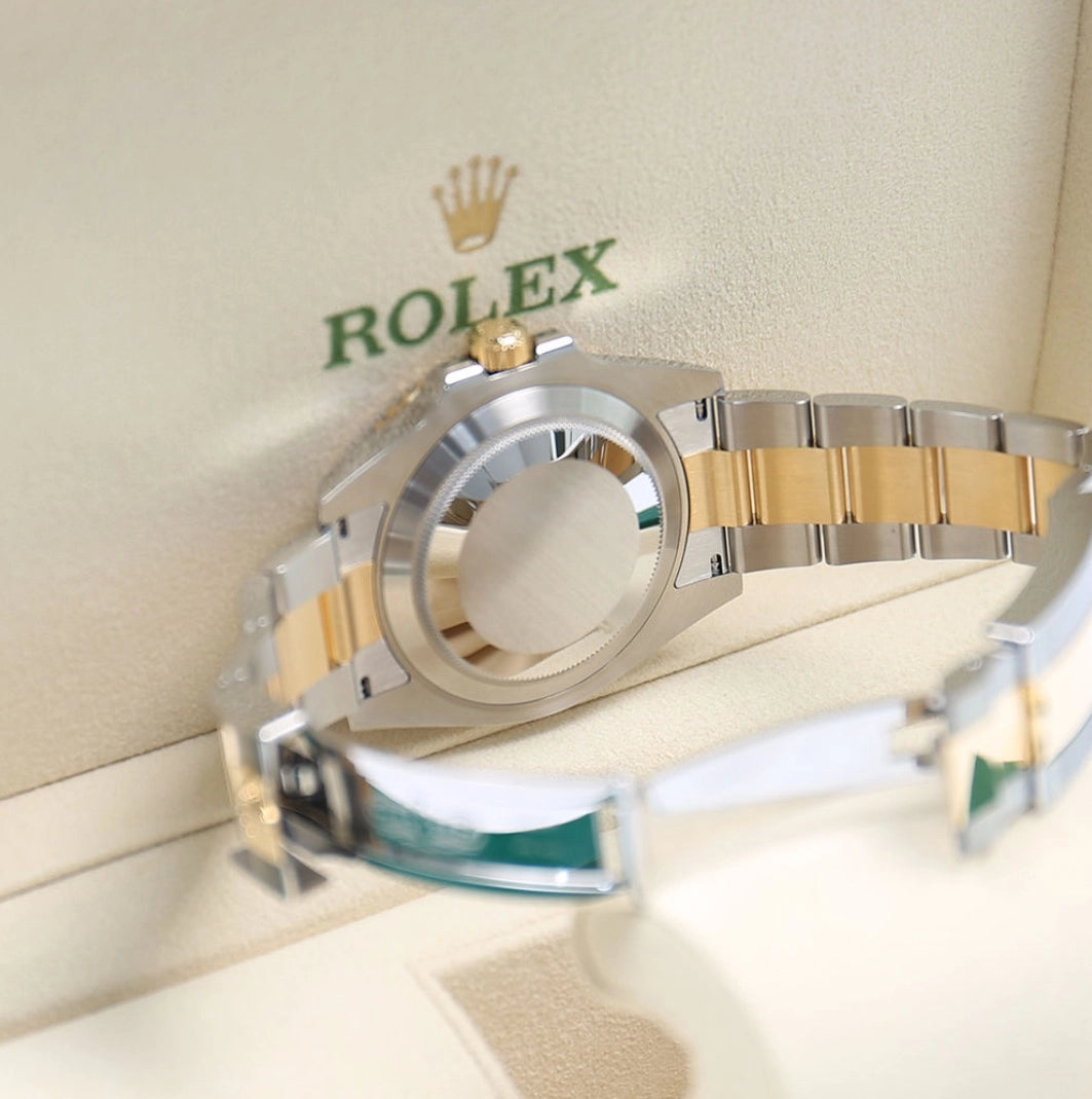 [빈티지/매장즉시발송] Rolex® Submariner Date 41 (41mm | 블루 다이얼 | 스틸 & 옐로우 골드 콤비)