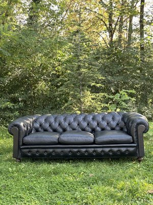 3-Seater Chesterfield Sofa in Black Leather, 1980s-YSE-2034471