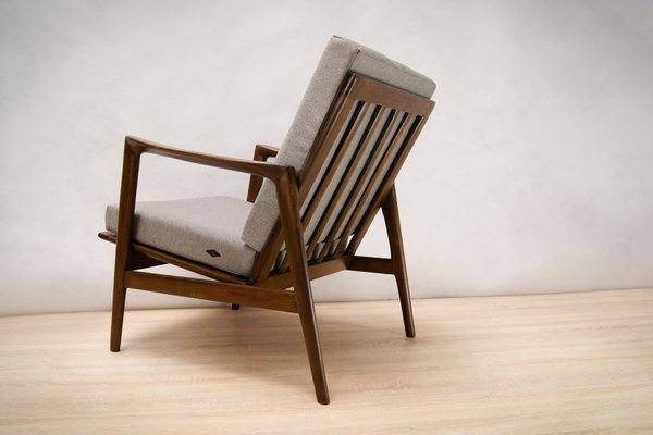 300-139 Armchair from Swarzędzka Factory, 1960s-NIT-590210