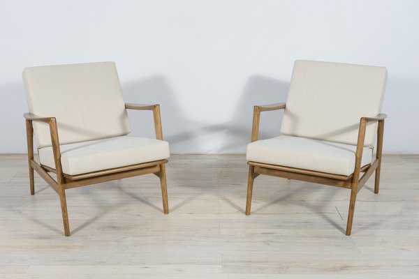 300-139 Armchairs from Swarzędzka, 1960s, Set of 2-NIT-1363277