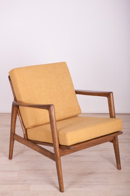 300-139 Armchairs from Swarzędzka Factory, 1960s, Set of 2-NIT-570906