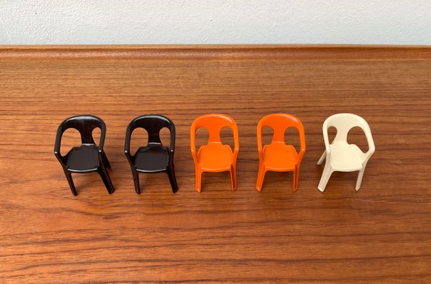 300 Monobloc Small Deco Chairs by Henry Massonnet for Stamp, France, 1970s, Set of 5-UAH-1375001