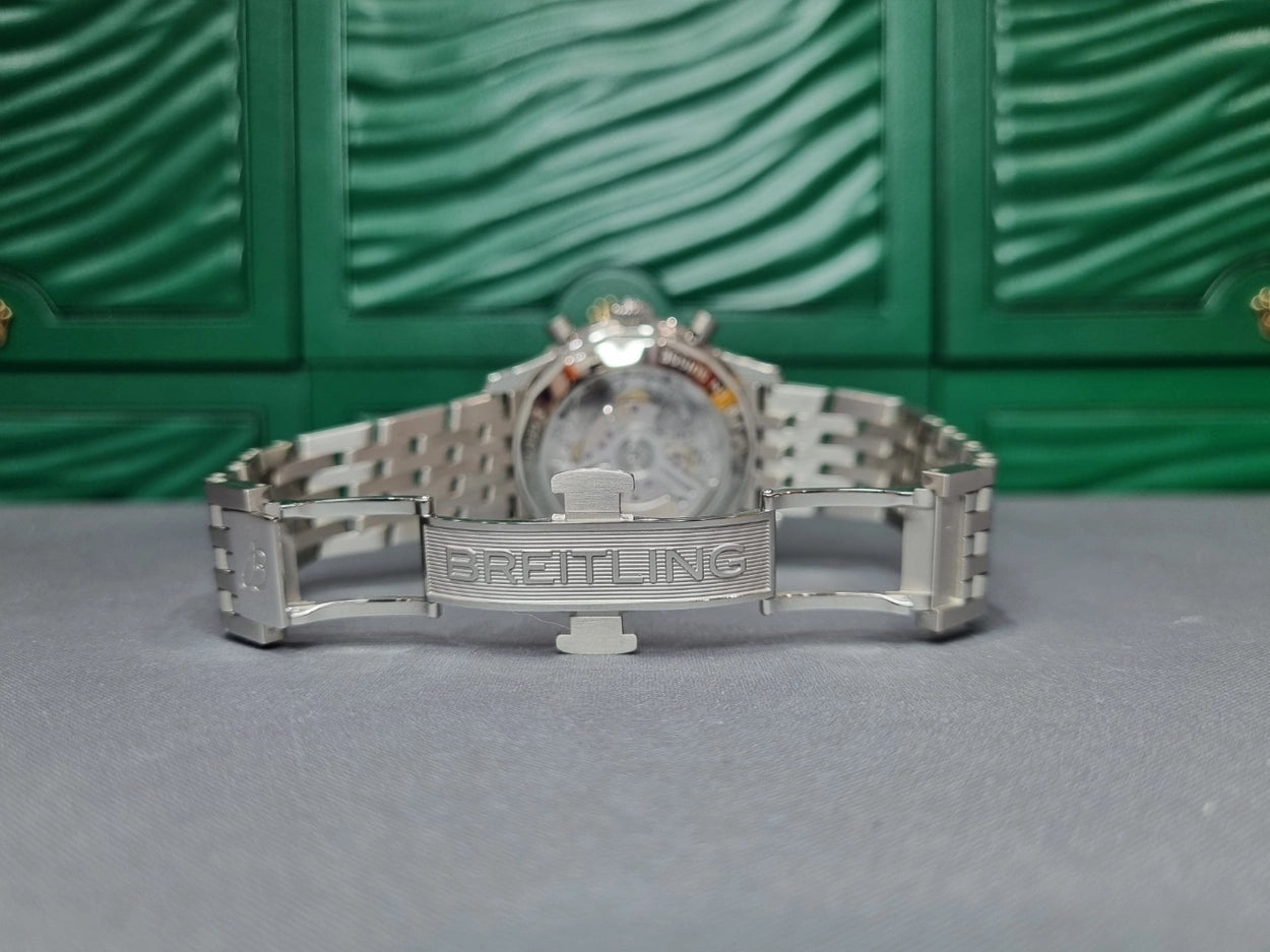 [빈티지/매장즉시발송] Breitling 네비타이머 크로노그래프 43 (스틸 | 블랙 다이얼 | 메탈 브레이슬릿)