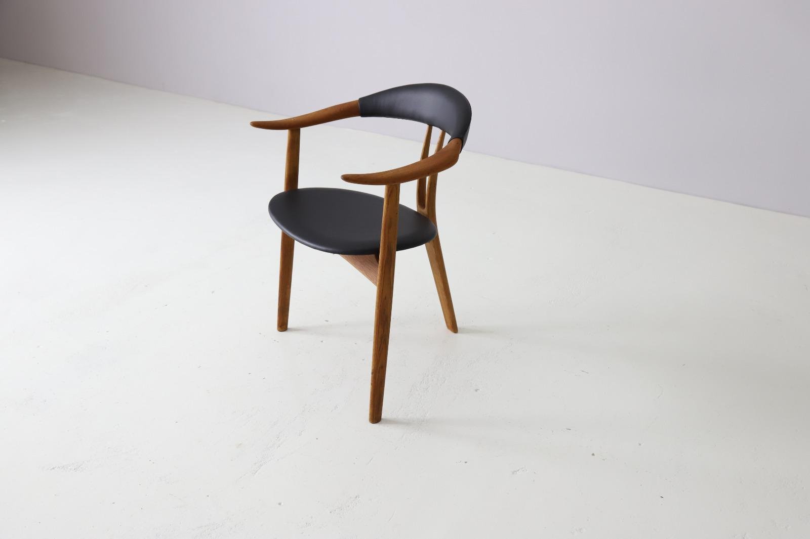 308 Armchair by Arne Hovmand-Olsen for Mogens Kold