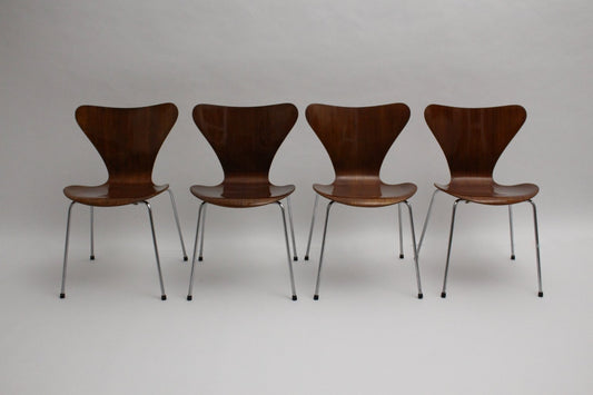 3107 Lounge Chairs by Arne Jacobsen for Fritz Hansen, 1950s, Set of 4