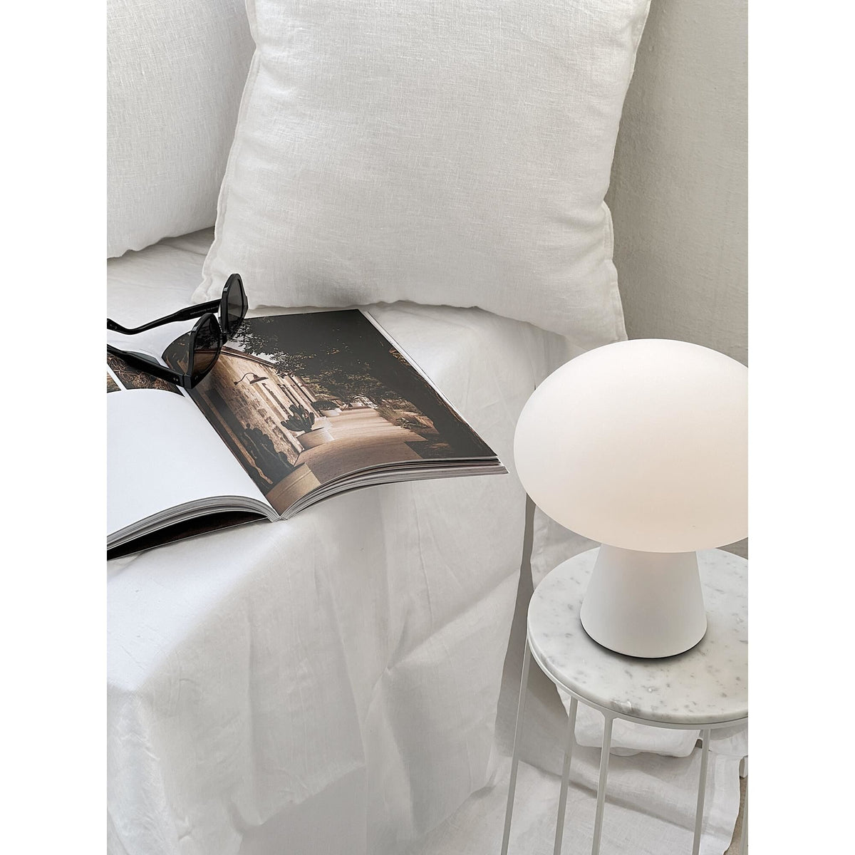 Obello Table Lamp Portable Matt White