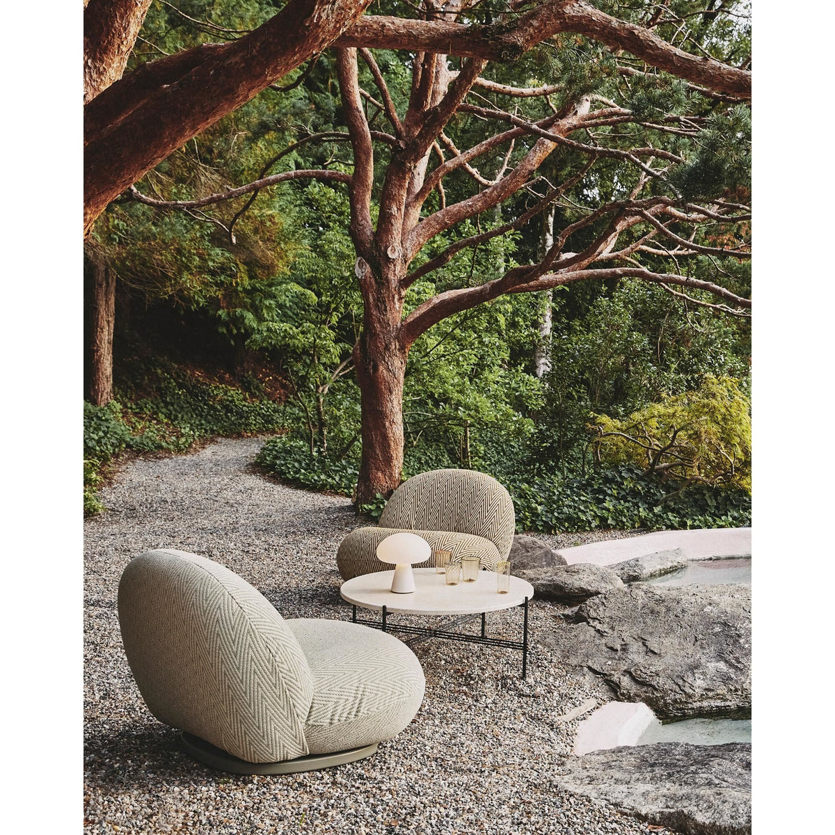 TS Outdoor Coffee Table Round Ø80 White Travertine/Black