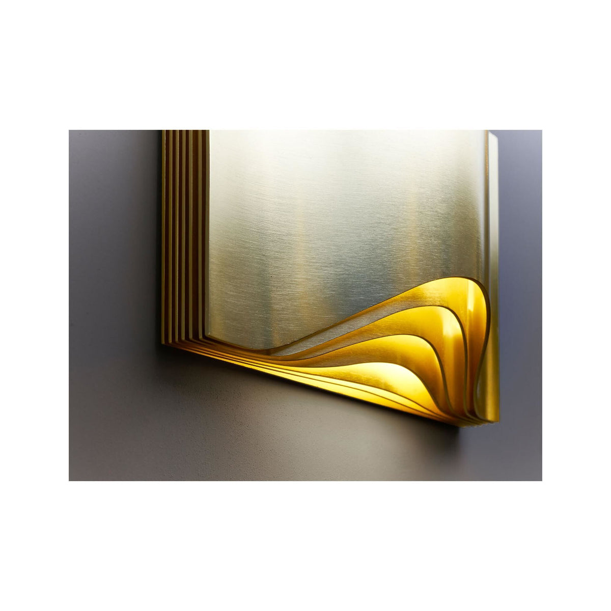 DCWéditions Respiro Wall Lamp Gold