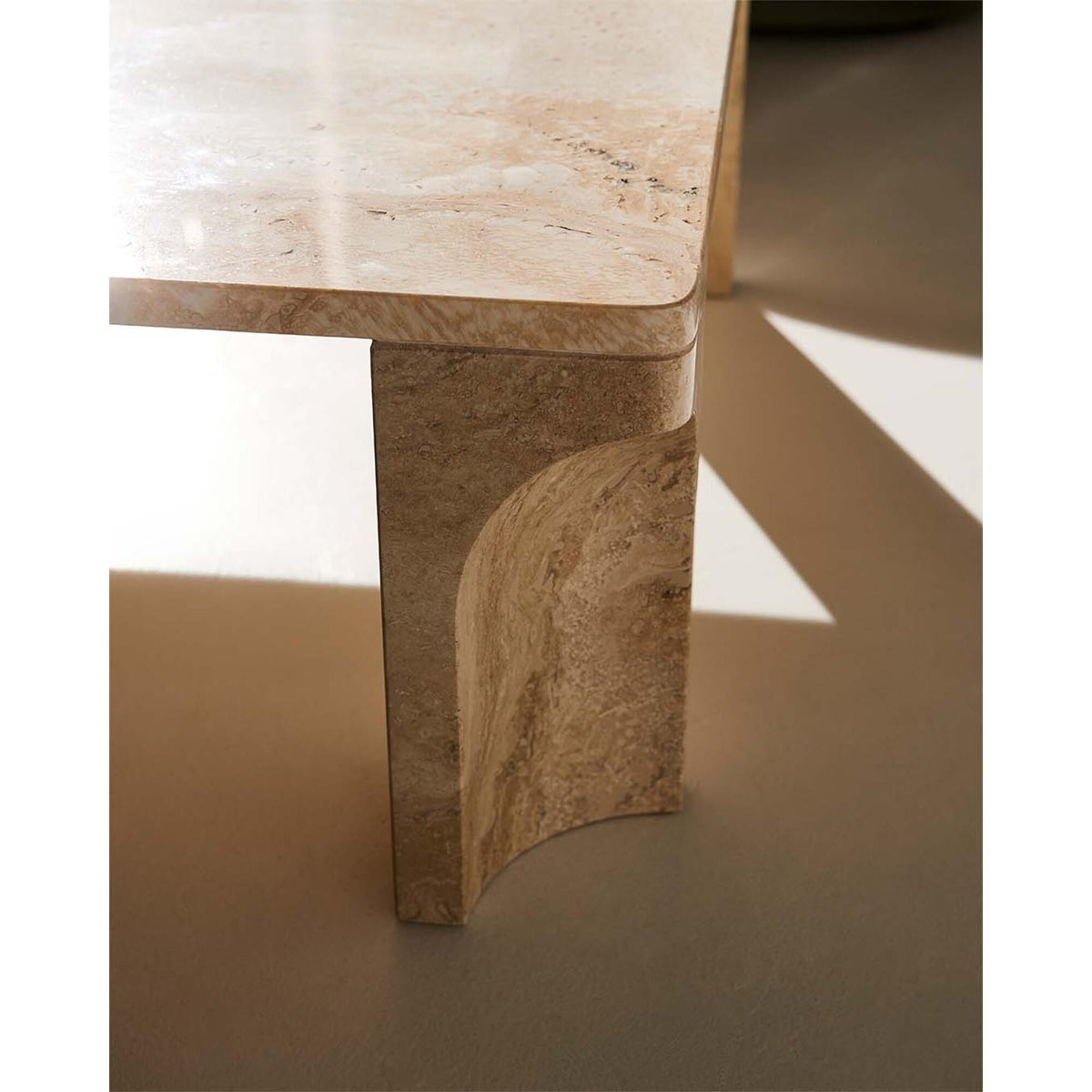 Doric Coffee Table Rectangular 140 x 80 cm Neutral White