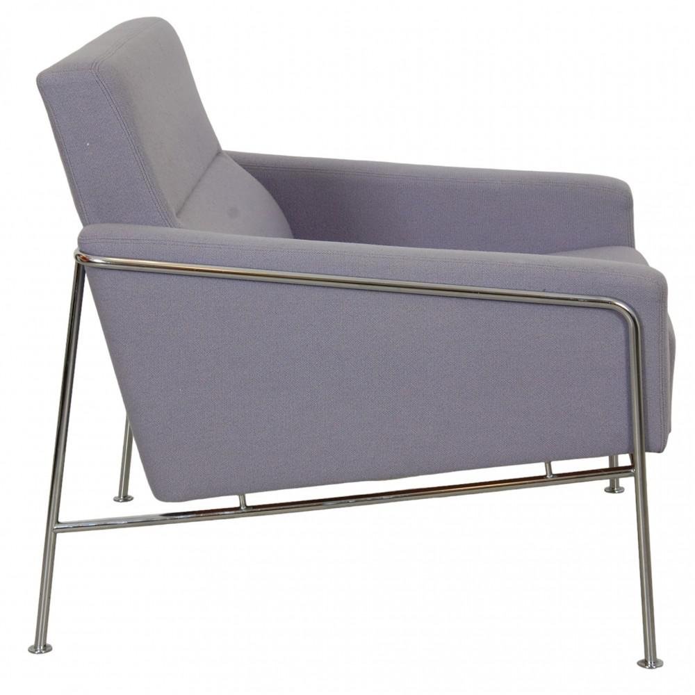 3301 Airport Chair in Purple Fabric from Arne Jacobsen, 1980s