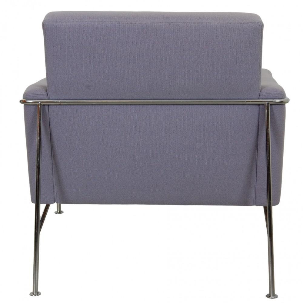 3301 Airport Chair in Purple Fabric from Arne Jacobsen, 1980s