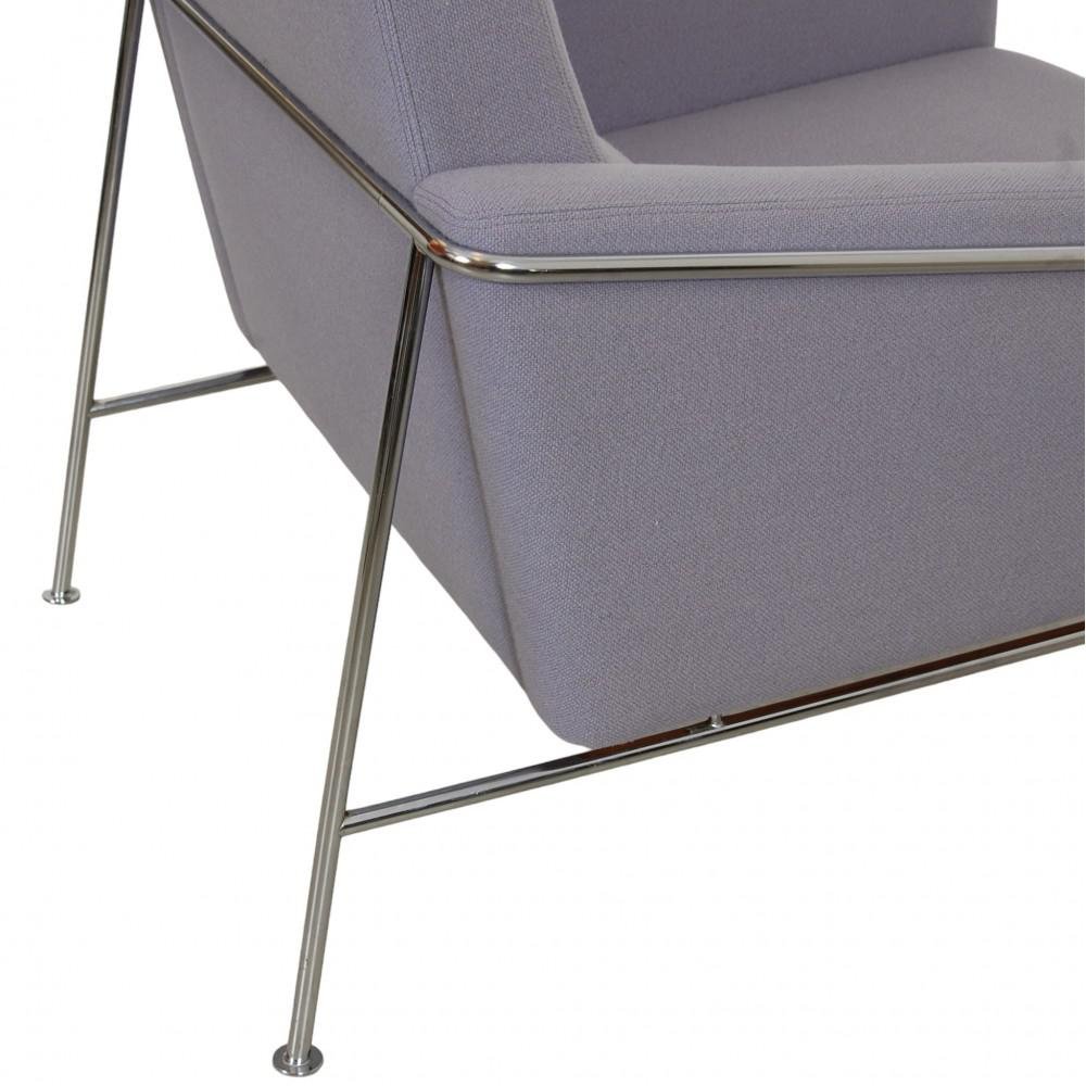 3301 Airport Chair in Purple Fabric from Arne Jacobsen, 1980s