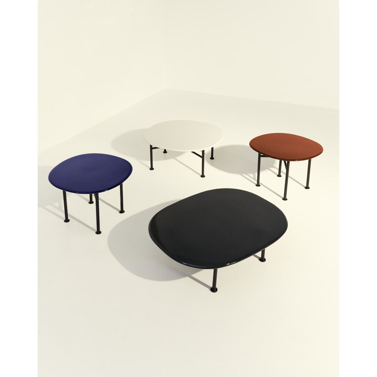 Carmel Coffee Table 75x75 Clam White
