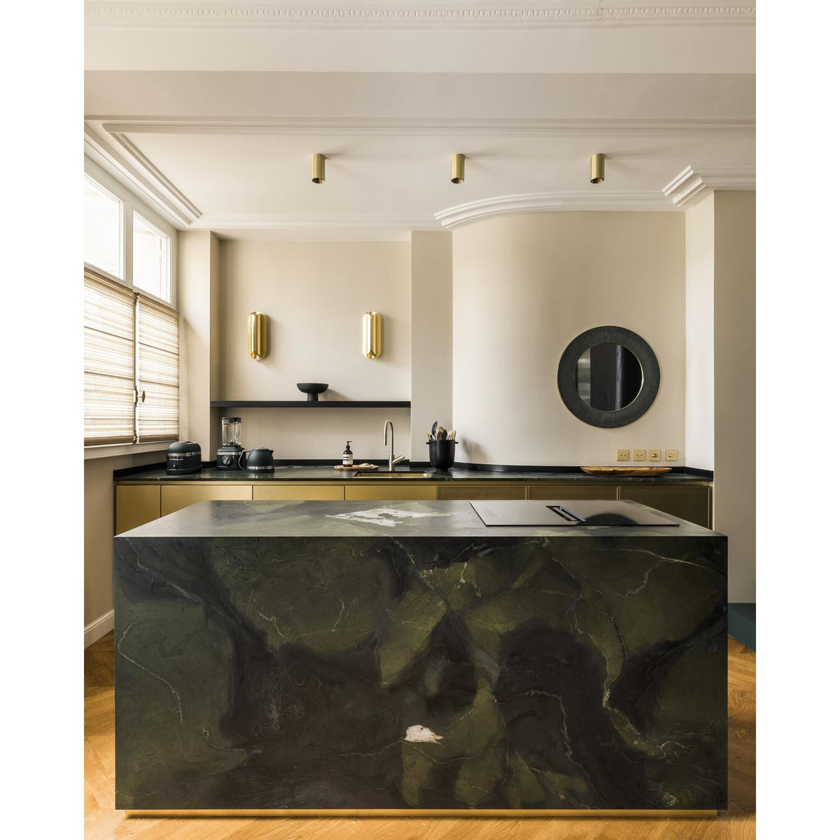 DCW Rosalie Wall Lamp Gold