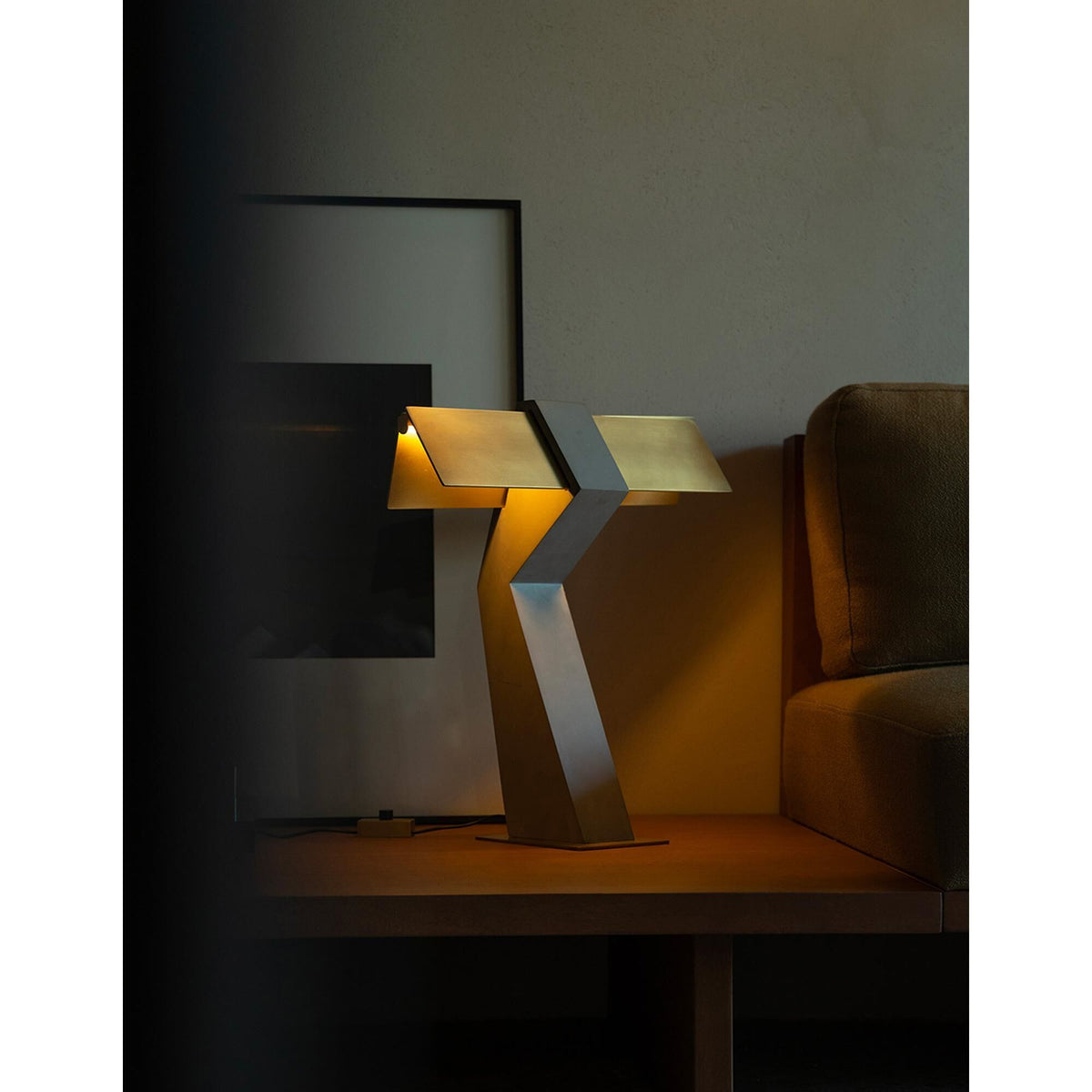 DCWéditions Collection Cauvet Tau Table Lamp Gold