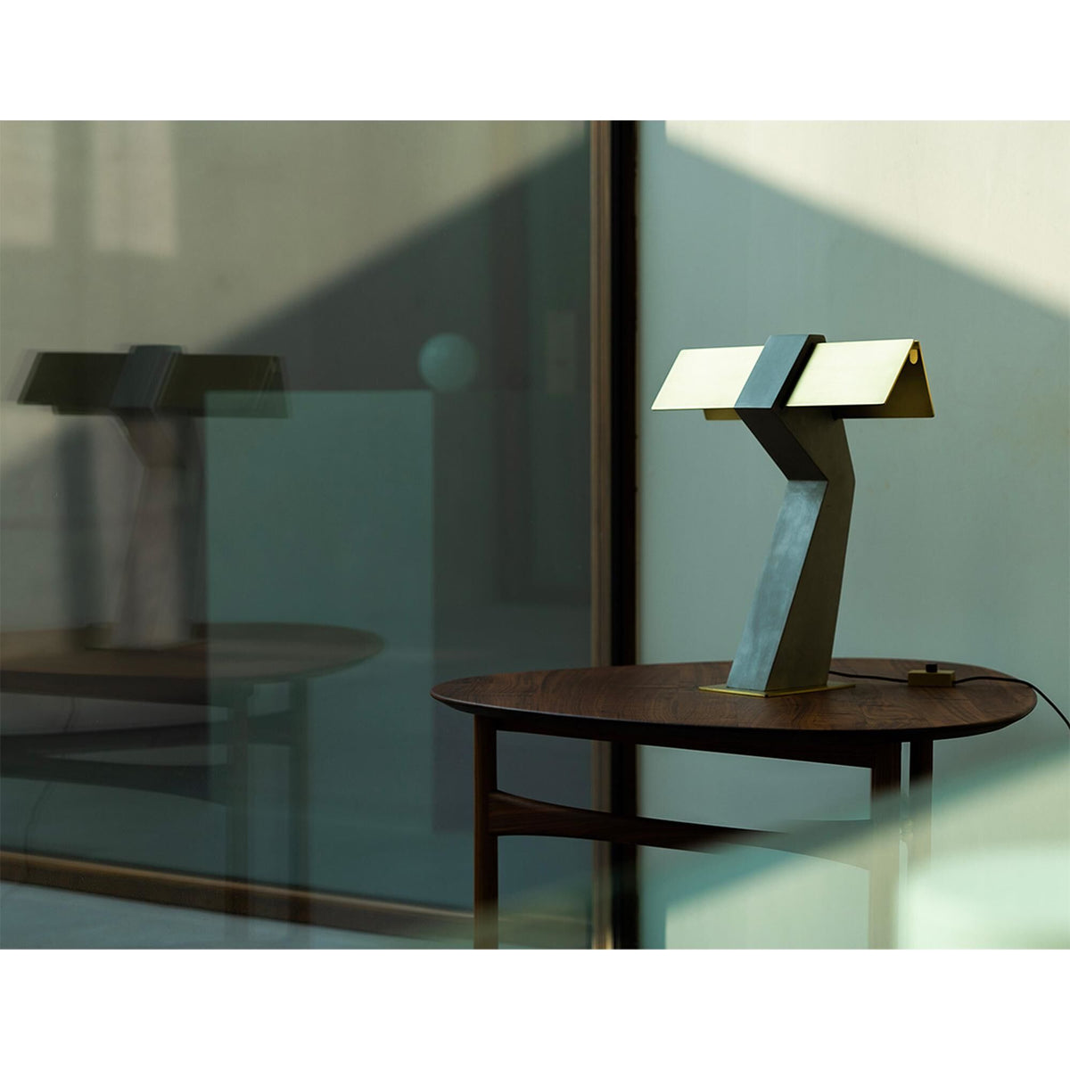 DCWéditions Collection Cauvet Tau Table Lamp Gold