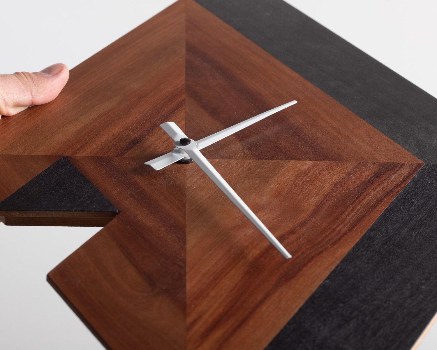 3D Clock from Futuro Studio