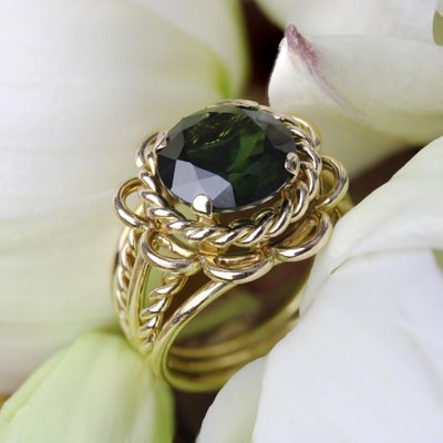 4.34 Carats Green Tourmaline 18 Karat Yellow Gold Ring, 1960s-OLU-1743320