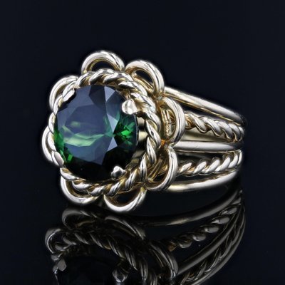 4.34 Carats Green Tourmaline 18 Karat Yellow Gold Ring, 1960s-OLU-1743320