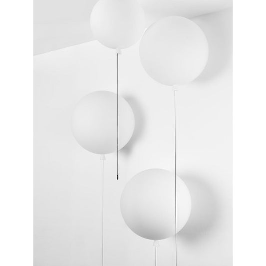 Memory 300 Wall Lamp White with White Switch