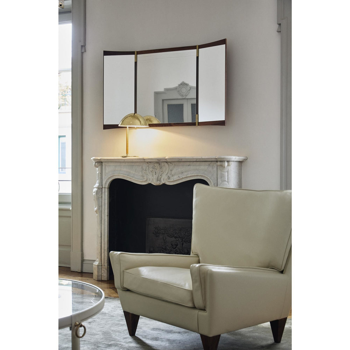 V11 Armchair American Walnut/ Cream Leather