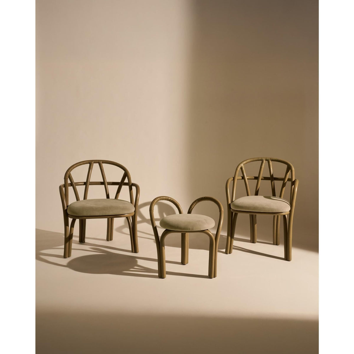 Bistra Stool Olive Stained Rattan/Fustagno Limonta 003