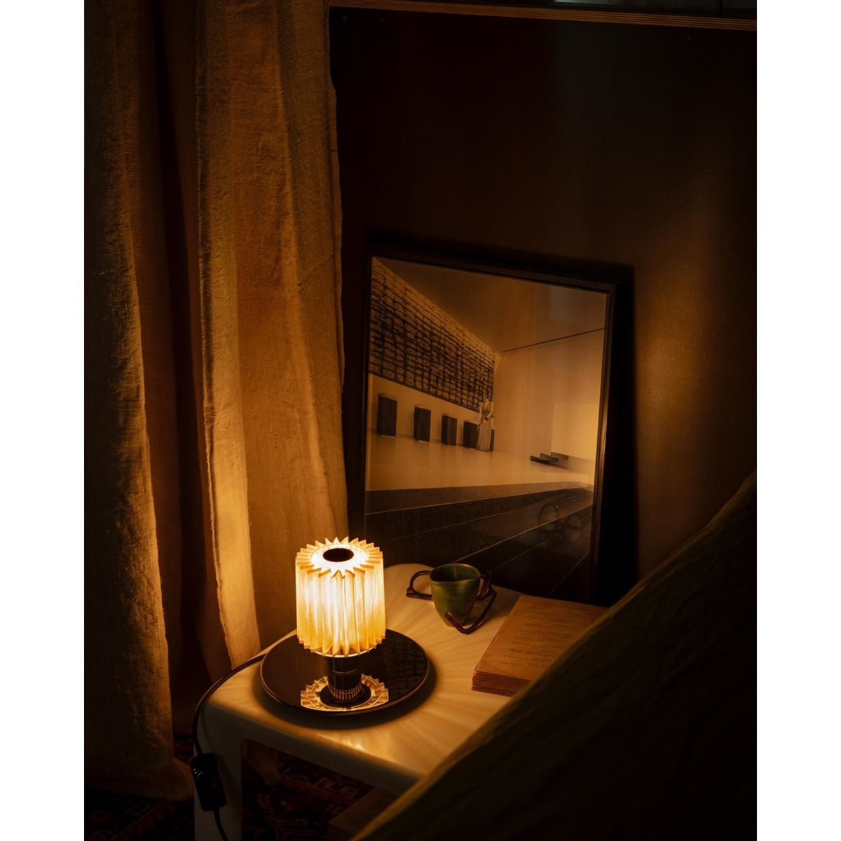 DCWédtions In The Sun 220 Table Lamp Gold/ Silver