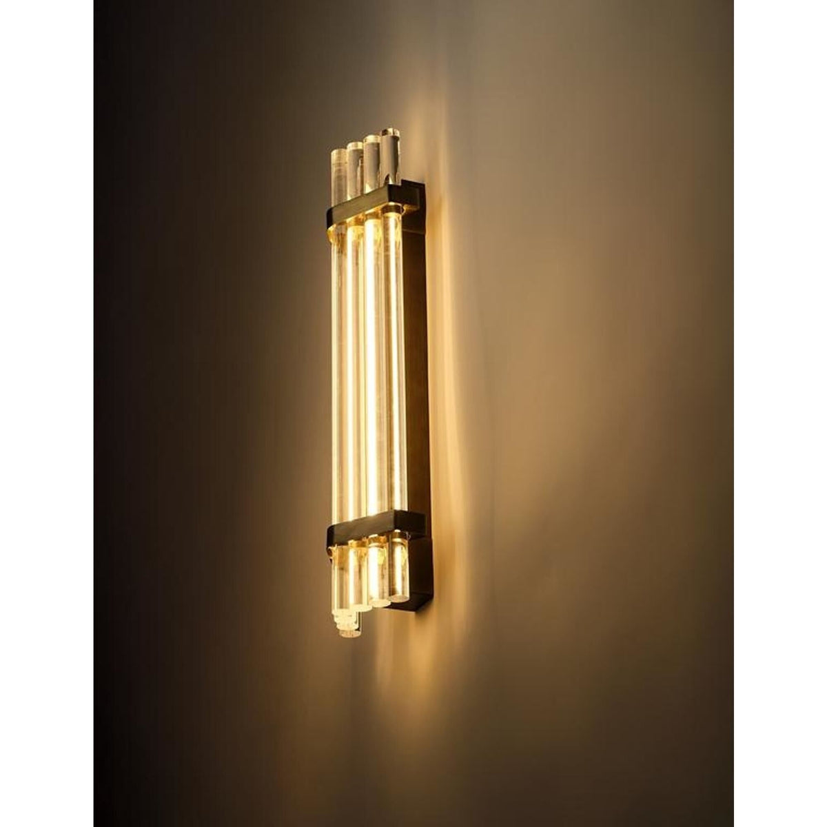 DCWédtions Seagull Wall Lamp 60 Aluminum/Acrylic