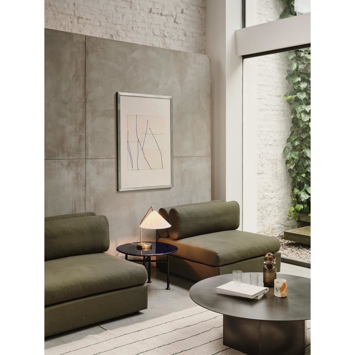 Gräshoppa Table Lamp Brass/ Canvas