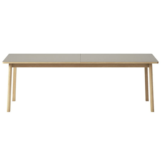 Ana extension dining table by Fredericia #almond - soaped oak #220-320 x 95 cm