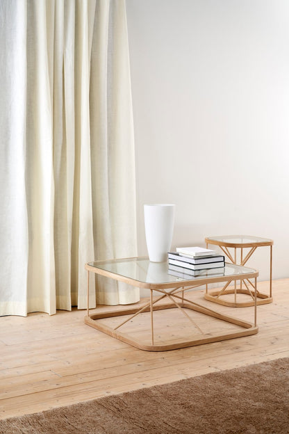 Twiggy table 44 x 44 cm, oak