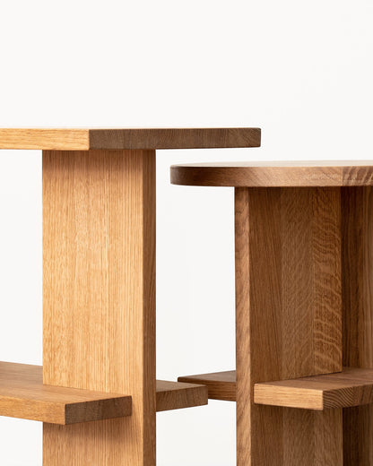 Tee side table, round, oiled oak