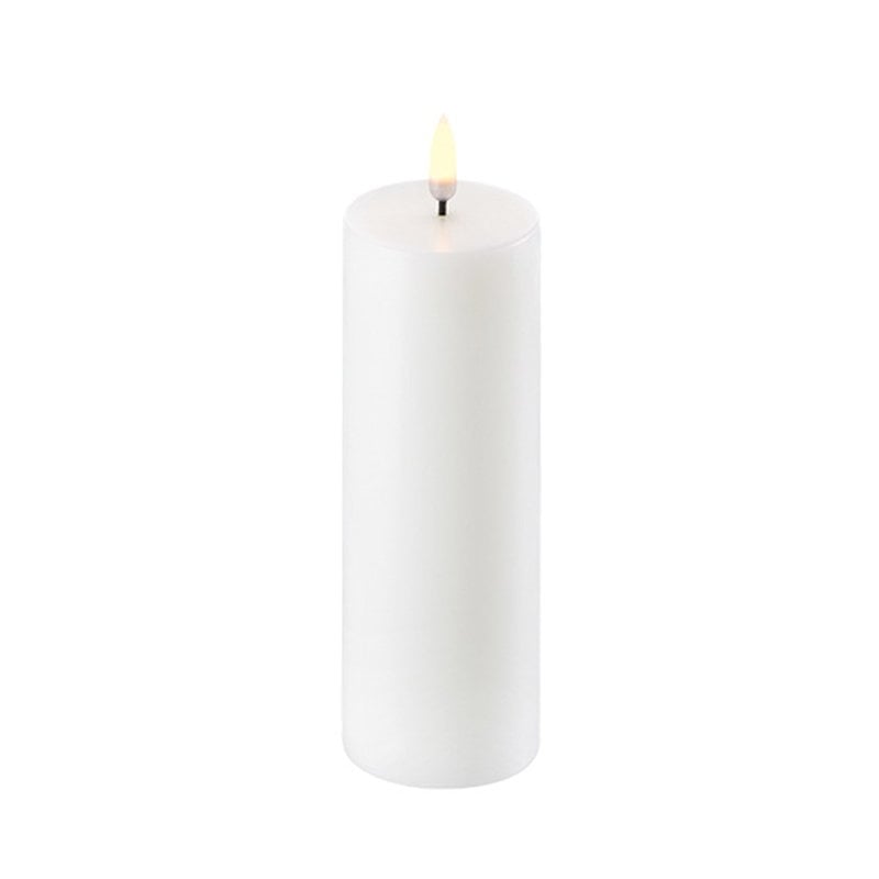 LED pillar candle by Uyuni Lighting #5,8 x15 cm, nordic white #