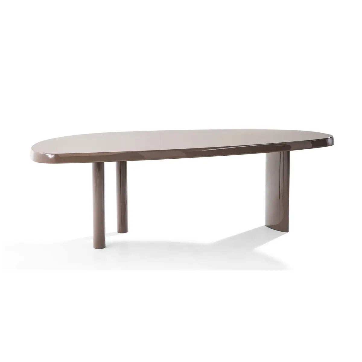 TABLE EN FORME LIBRE by Cassina