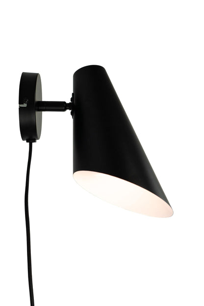 Dyberg Larsen Cale Wall Lamp Black