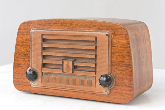 588A Radio by Charles & Ray Eames for Emerson, 1946