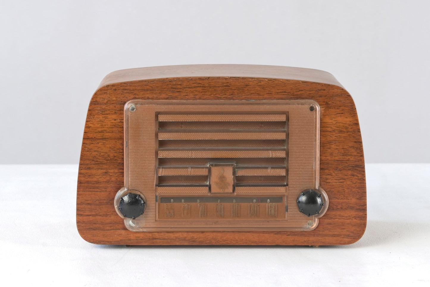 588A Radio by Charles & Ray Eames for Emerson, 1946