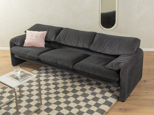 675 Maralunga Sofa by Vico Magistretti for Cassina, Unkns-GPP-2036801