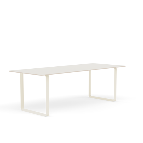 70/70 Table (225 x 90 cm)