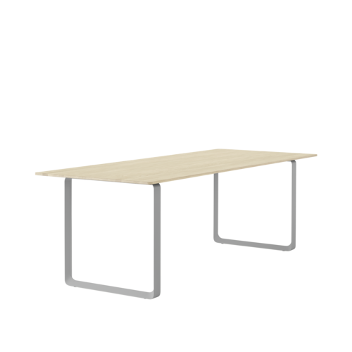 70/70 Table (225 x 90 cm)